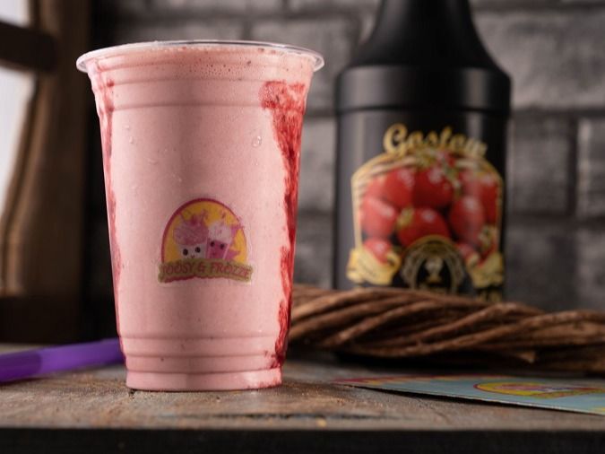 Strawbery Milkshake Large