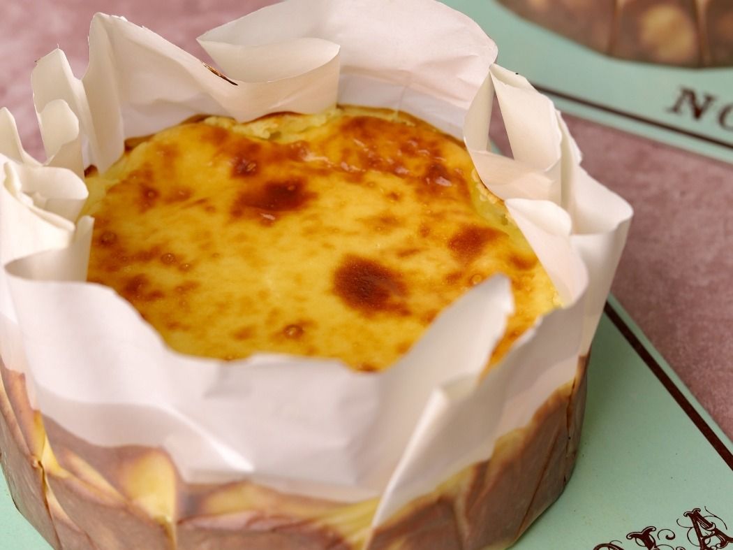 San Sebastian Cheese Small Cake