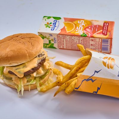 Burger Happy Meal with Juice
