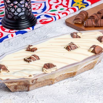 Kinder Bueno Spread Kunafa Service