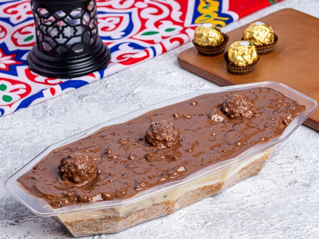Service Kunafa Ferrero Rocher Spread