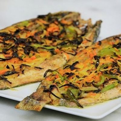 2 شوربة مأكولات بحرية + 2 ملوخية بالجمبري + 2 أرز بالجمبري + 2 كيلو سمك سنجاري مشوي