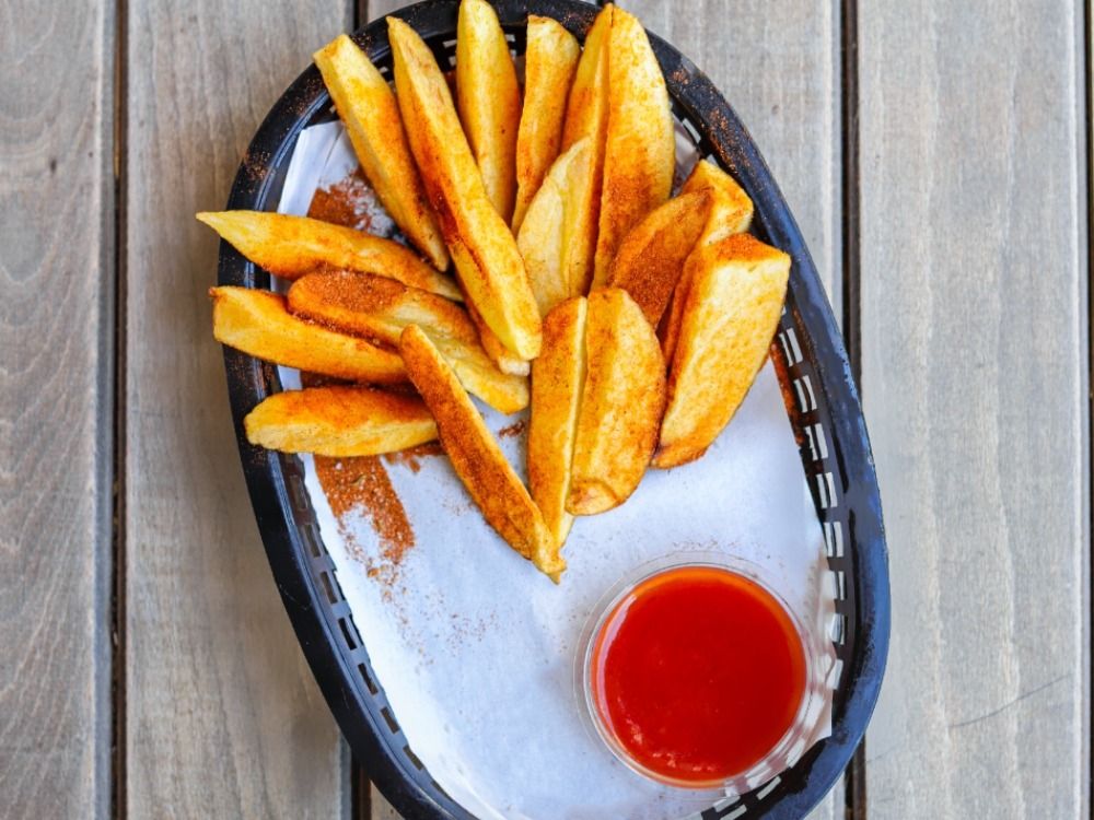 Fries With Lemon And Pepper
