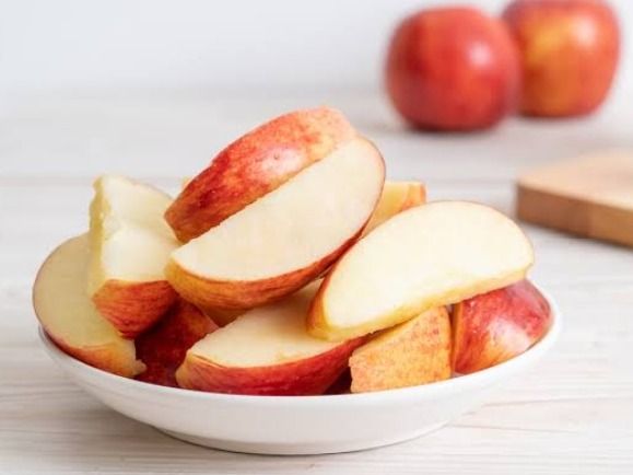 Apple Pieces