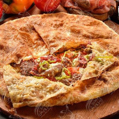 Pastrami sausage pie