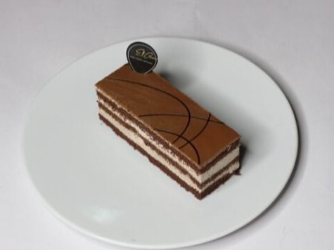 Glacier chocolate gateau