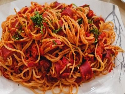 Spaghetti Pasta With Hot Dog