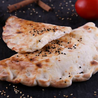 Mozzarella Cheese Manoucheh