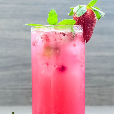 Strawberry mojito