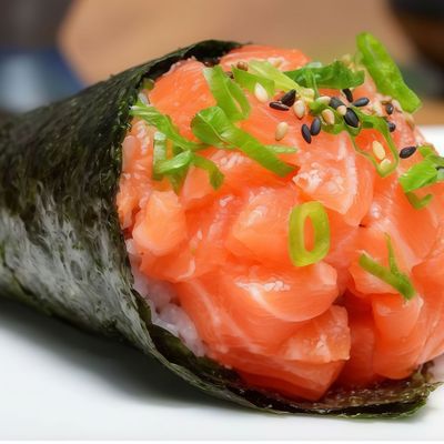 Temaki Salmon Mayonnaise