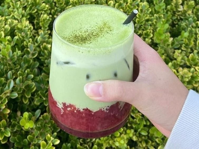 Matcha Strawberry Ice