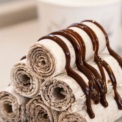 Ice Cream Roll With HoHos
