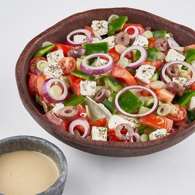 سلطة يونانية كافالا
