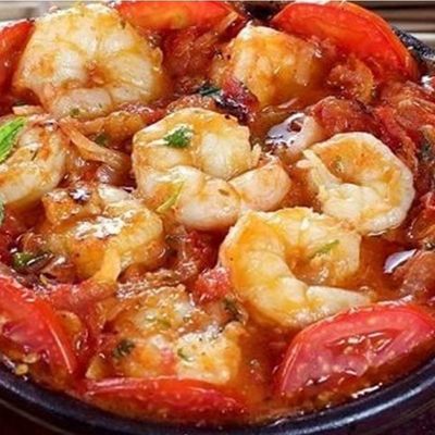 Peeled Shrimp and Meat Tagine with Red Sauce