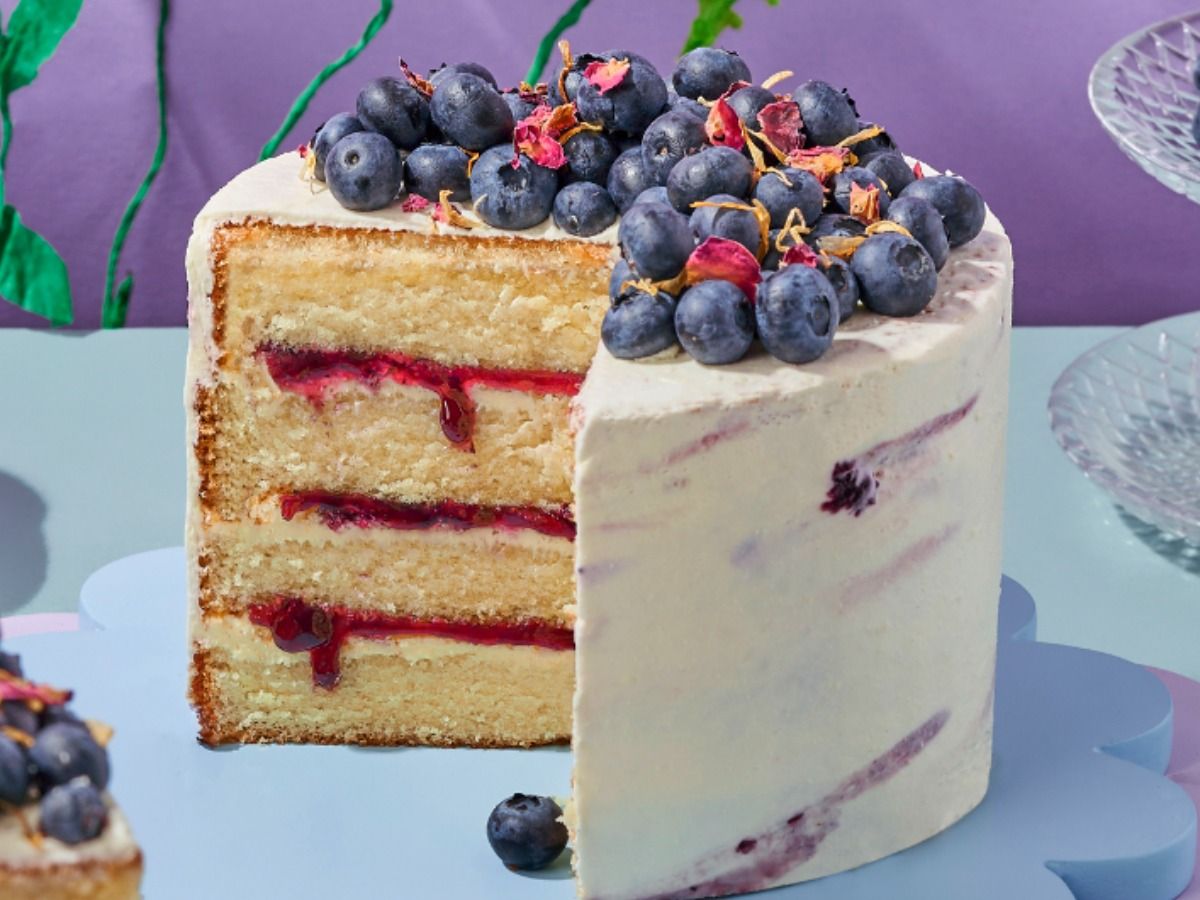 Vanilla Blueberry Cake