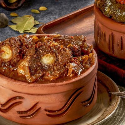 Oxtail With Onions Tajine