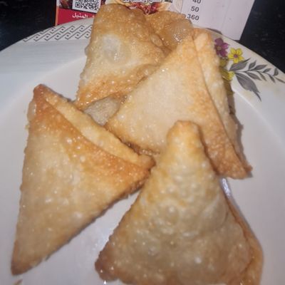 Cheese Sambousek