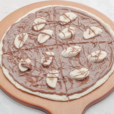 Nutella With Banana Pizza