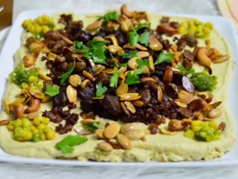 Fatteh With Chickpeas And Chicken Liver