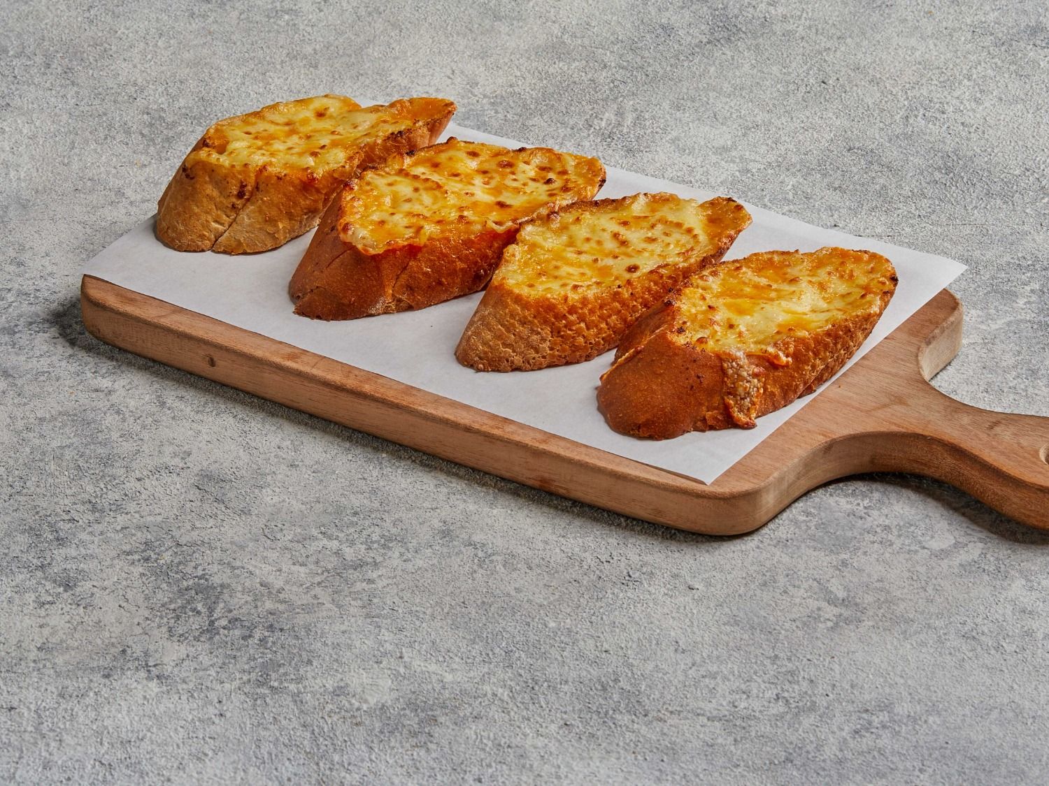 Pepperoni Cheesy Garlic Bread