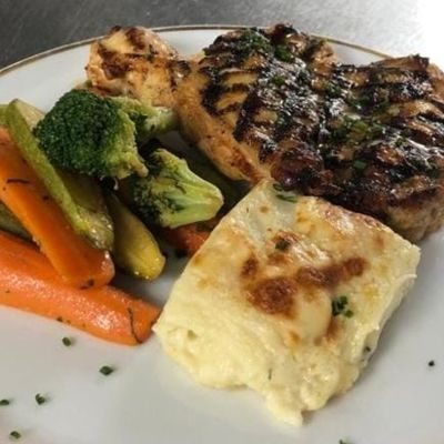 Roasted Boneless Chicken Platter