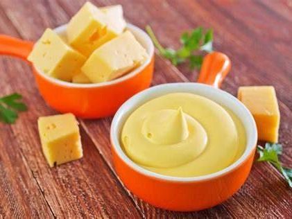 Cheddar sauce