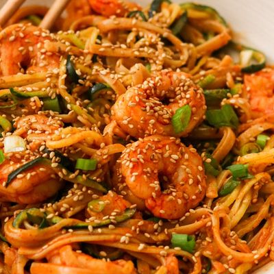 Korean Noodles Shrimp With Black Pepper Sauce
