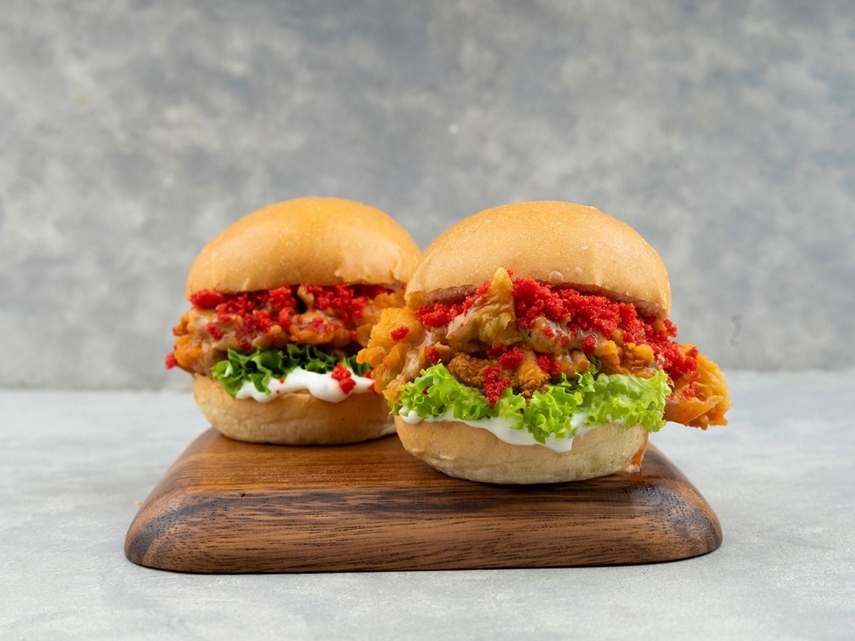 CHKN HUB delivery service in UAE | Talabat