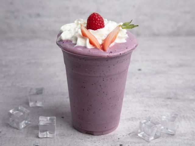Blueberry Milkshake
