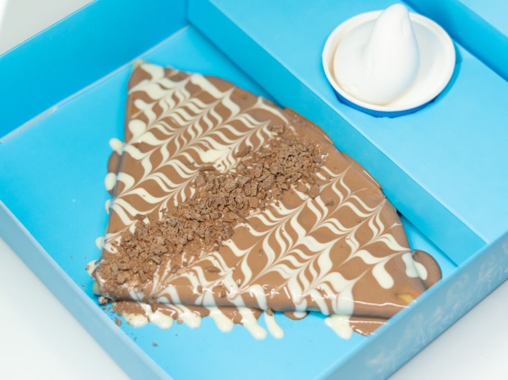 Milk chocolate original crepe