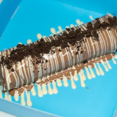 Milk chocolate ice crepe