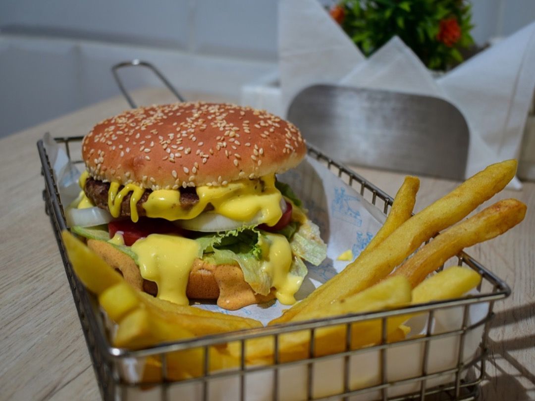 Burger Beef Kids meal