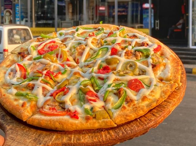 Large Chicken Shawarma Pizza Offer