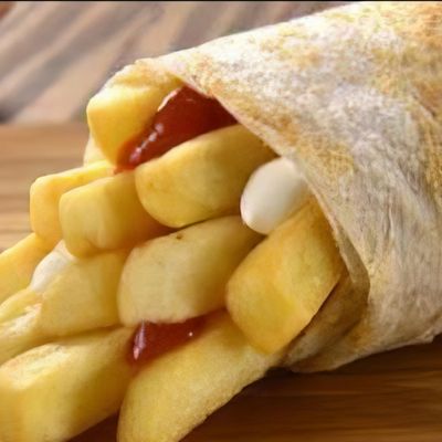 Syrian Potato With Garlic Dip