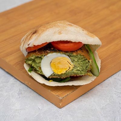 Taamia with ain katkot Sandwich