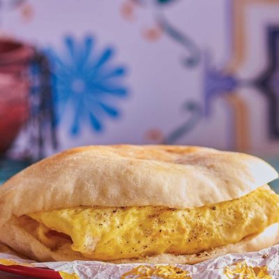 Plain Omelette Sandwich