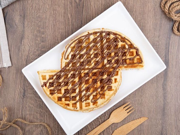 Waffle Large With 2 Frappe