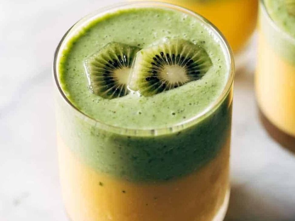 Kiwi Mango Smoothie