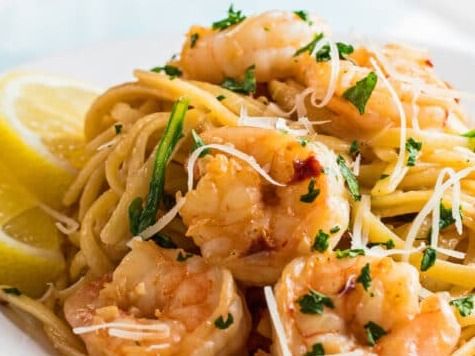 Shrimp pasta with curry sauce