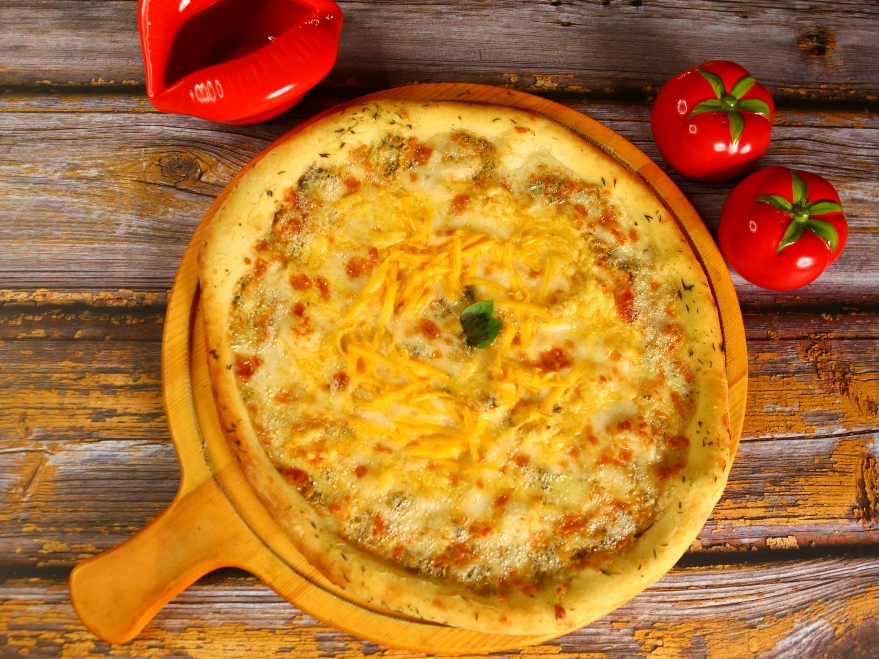 Cheesy Roller Coaster Pizza