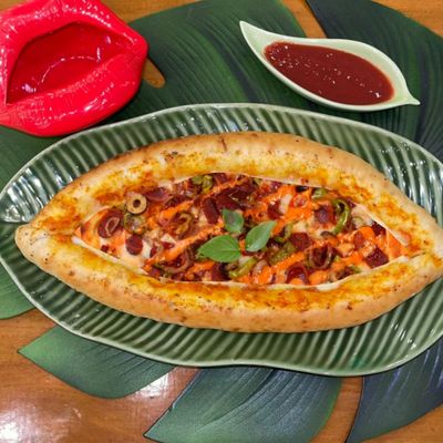 Turkey Pide Hot Dog