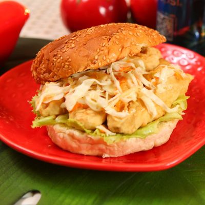 Chicken Slaw Burger
