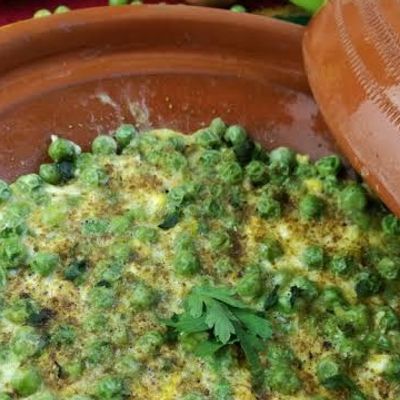 peas with eggs