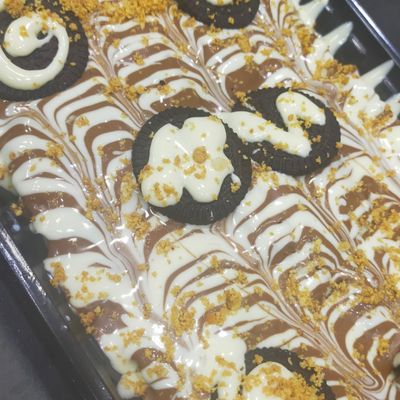 Medium Oreo Pie