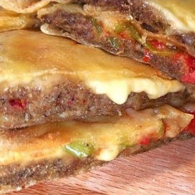 Mixed cheese hawawshi