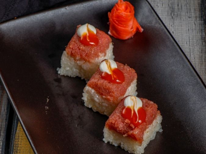 Oshi Tuna