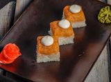 Oshi Salmon