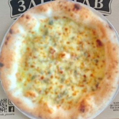 Quattro Formaggi Pizza