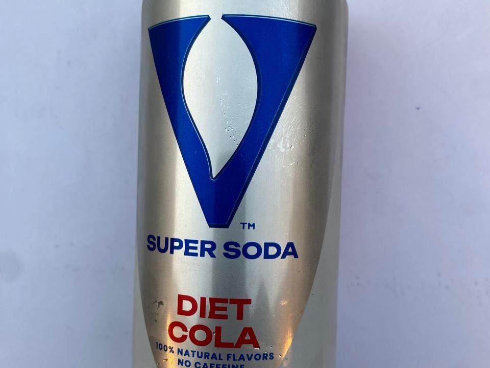V Diet Cola