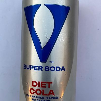 V Diet Cola